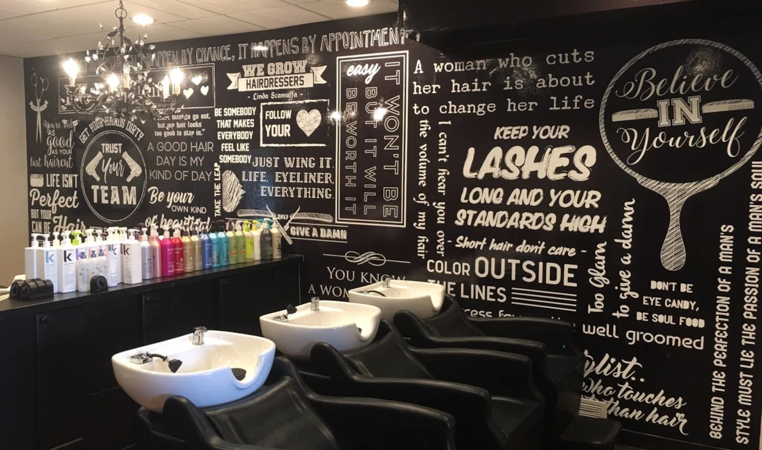 Wall Murals & Graphics