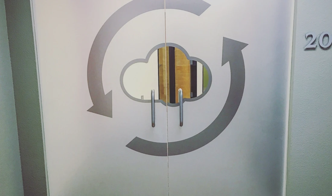 Custom Vinyl Door Decals For Your Santa Rosa Business