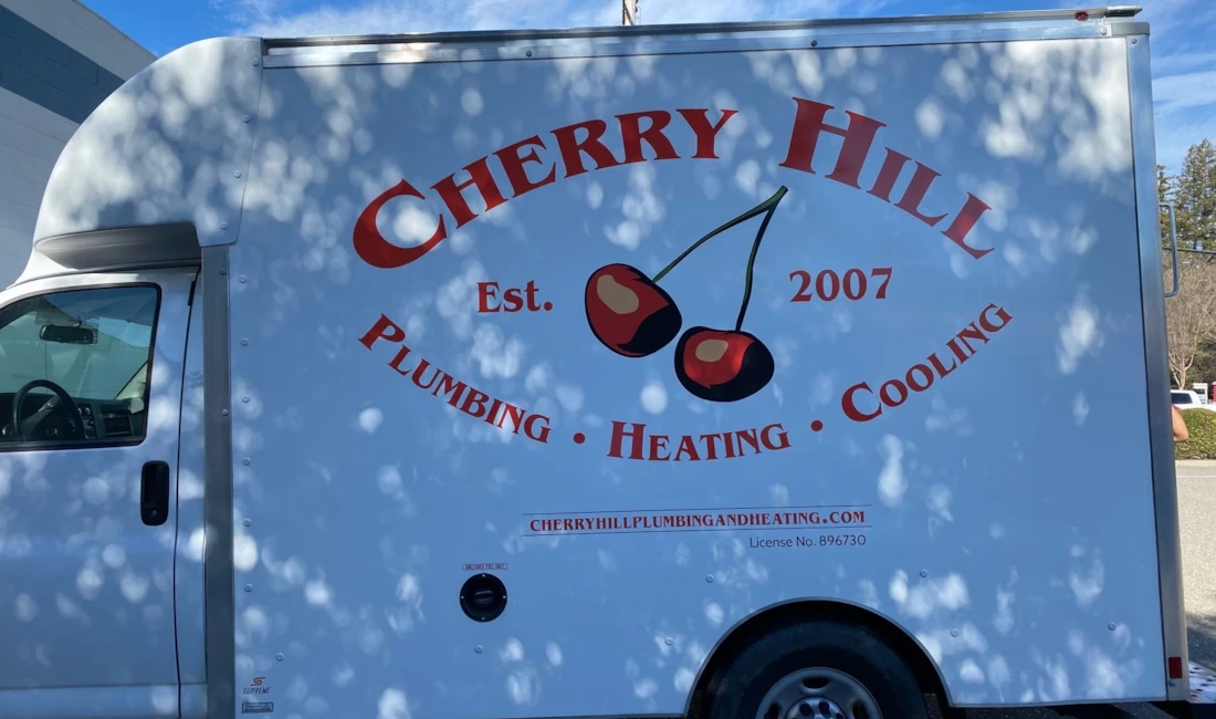 Vehicle Graphics & Lettering