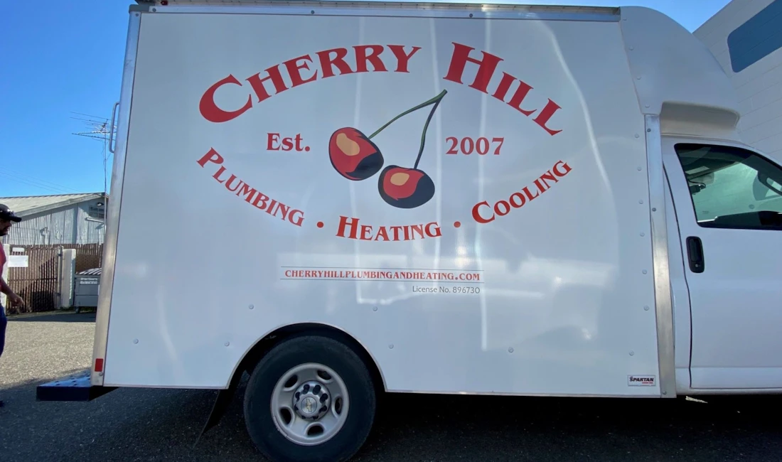 Vehicle Graphics & Lettering