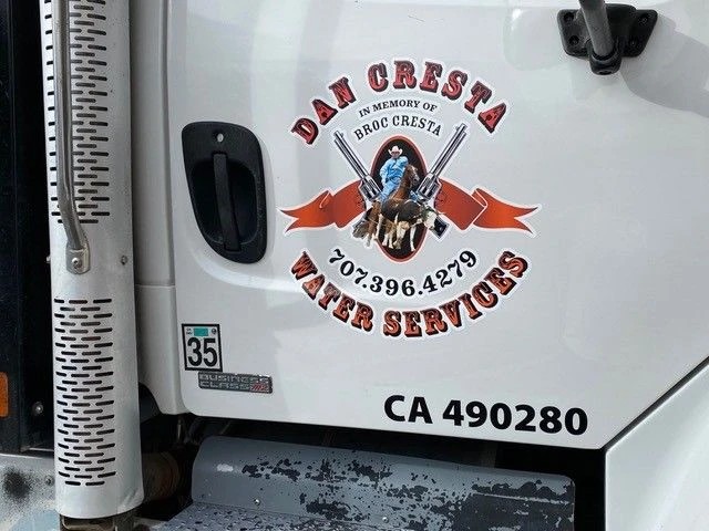 Vehicle Graphics & Lettering